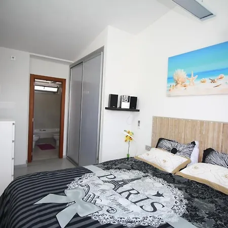Sea View Penthouse Denia, Elegance * دينايا