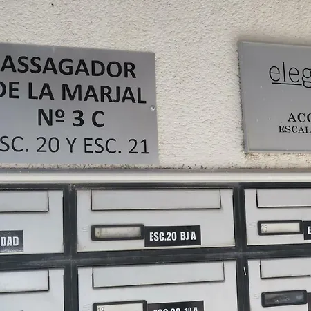 Sea View Penthouse Denia, Elegance 아파트 데니아